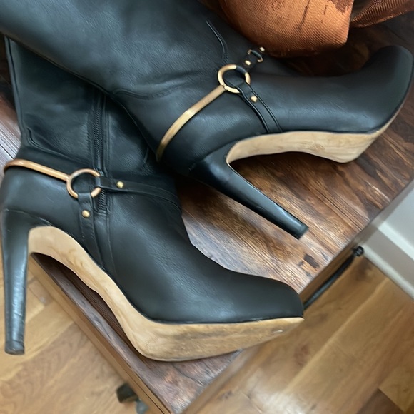 Beautiful ISOLA Boot - Picture 8 of 14